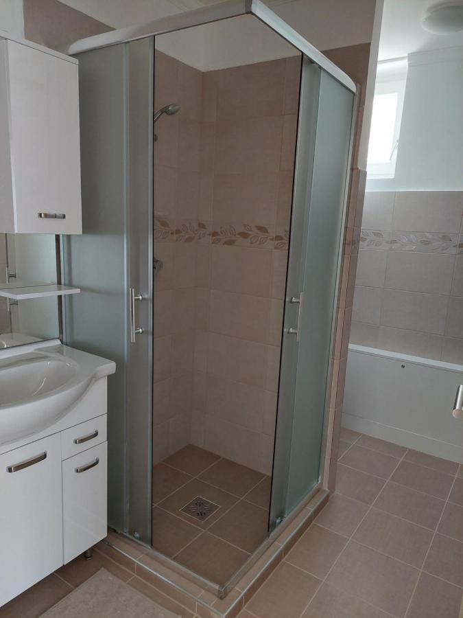 Szent Bernat Vendeghaz Apartment Veszprém Екстериор снимка